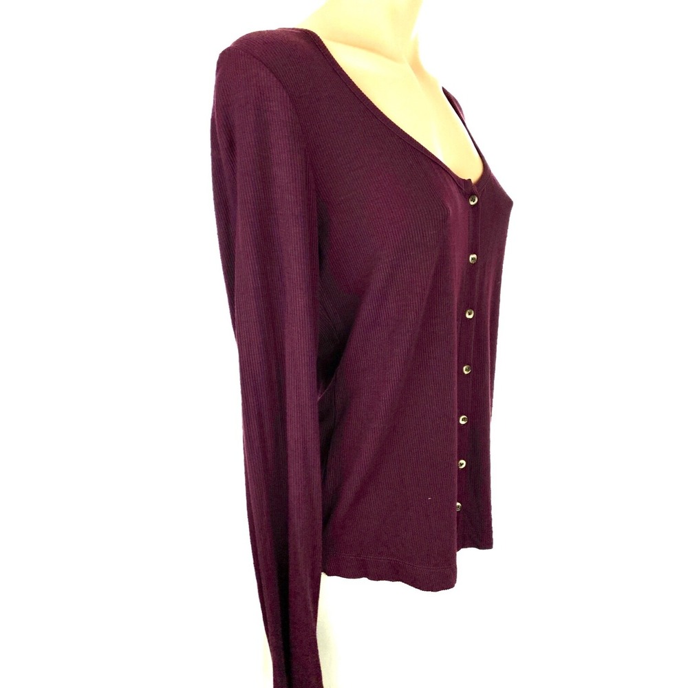 Socialite Size M Burgundy Color Cardigan Sweater Scoop Neck Long Sleeve Buttons - Picture 2 of 5